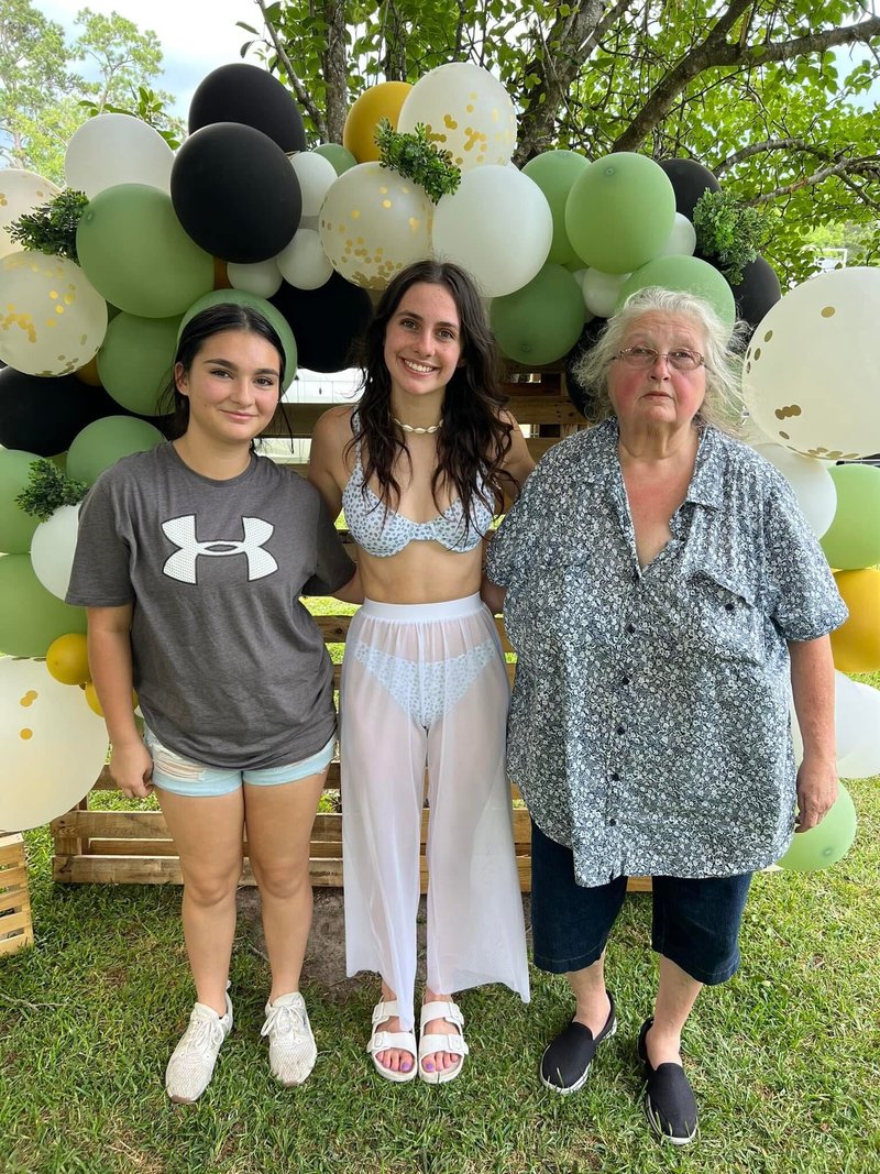 Kim Denise Leonard - Photo 6