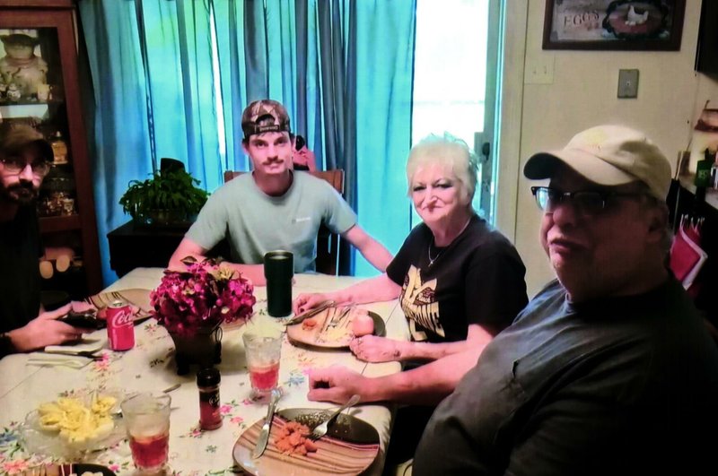 Christopher Paul Weber - Photo 11