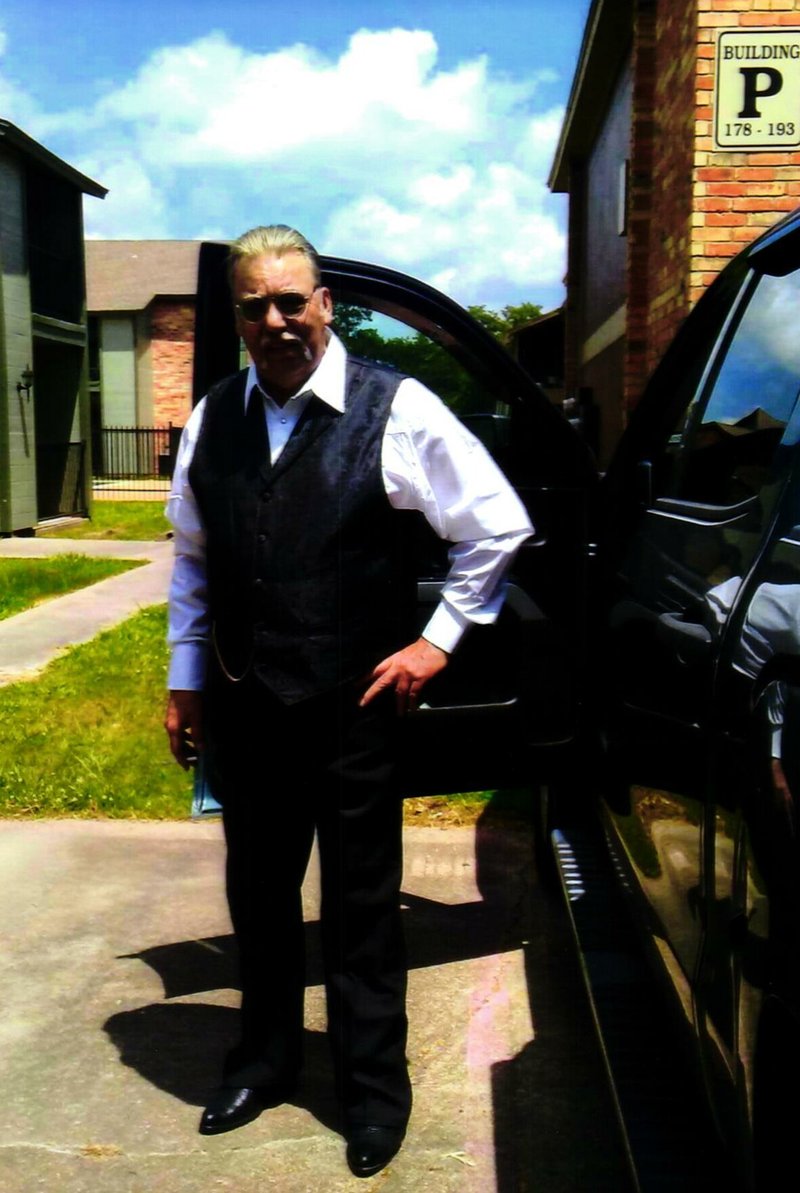 Christopher Paul Weber - Photo 57