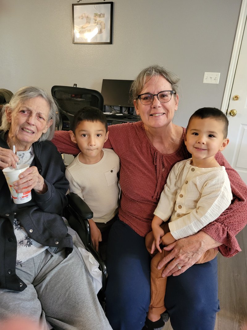 Mary Ruby Russell - Photo 99