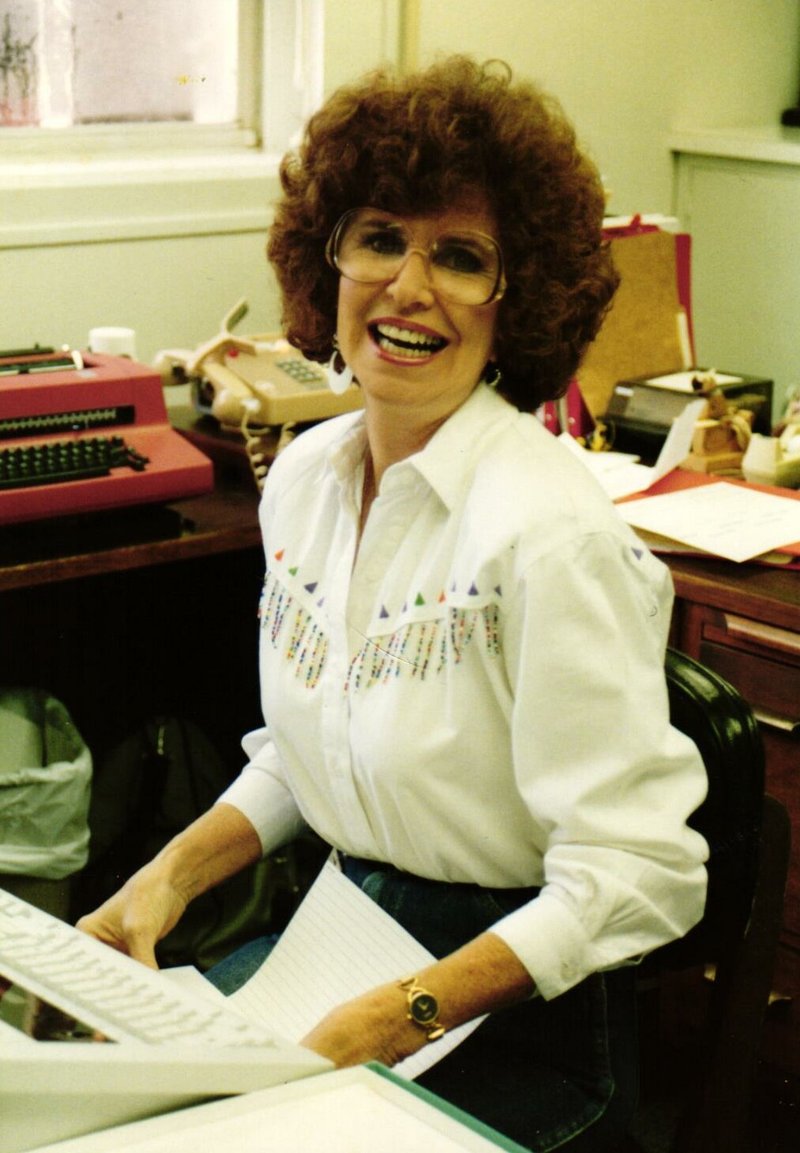 Doris Mildred Wood - Photo 9