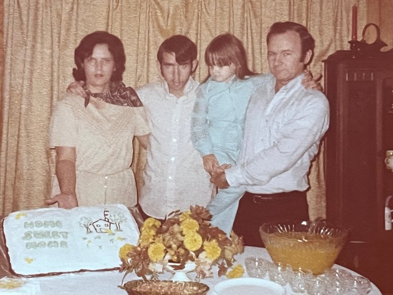 Charles Carol Petry - Photo 15