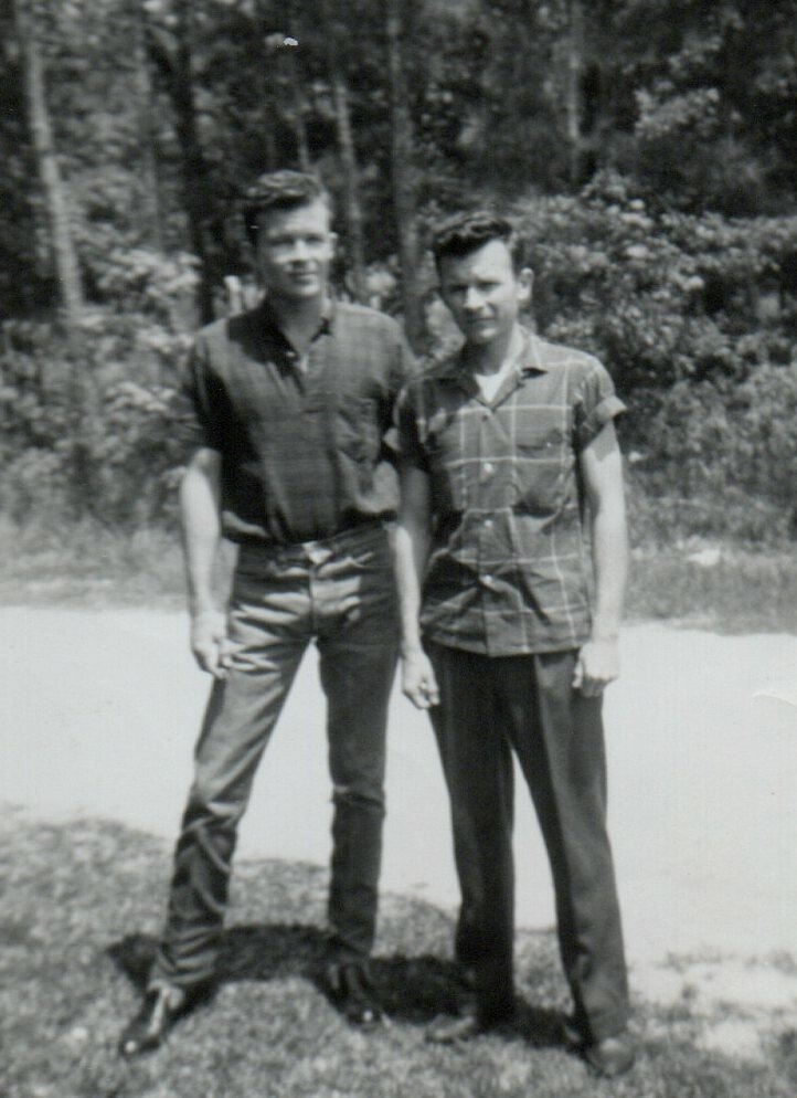 Charles Carol Petry - Photo 25