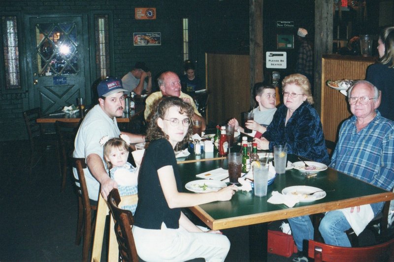 Charles Carol Petry - Photo 28