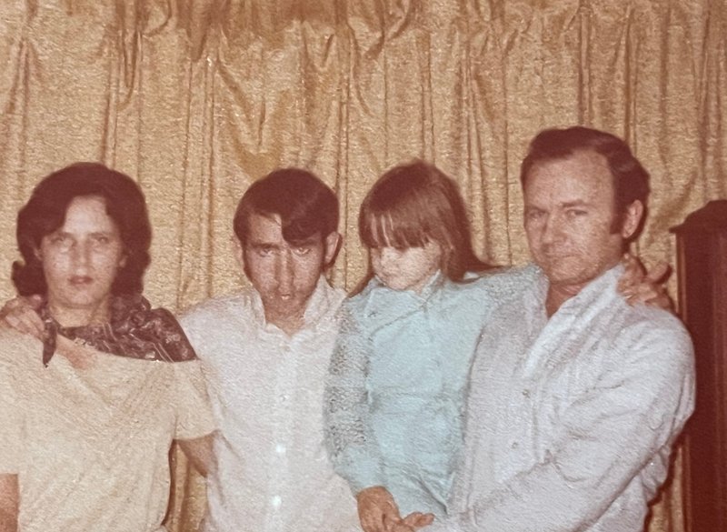 Charles Carol Petry - Photo 27