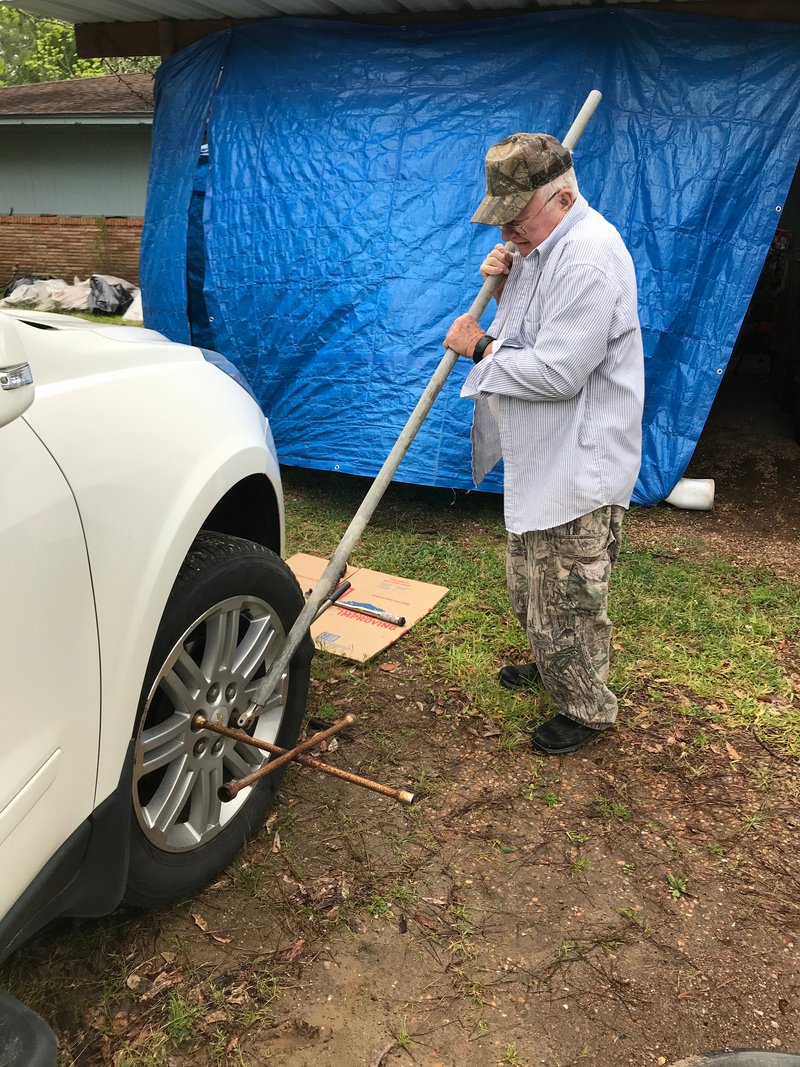 Charles Carol Petry - Photo 38