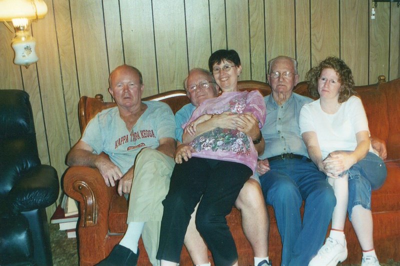 Charles Carol Petry - Photo 78