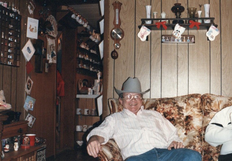 Charles Carol Petry - Photo 80