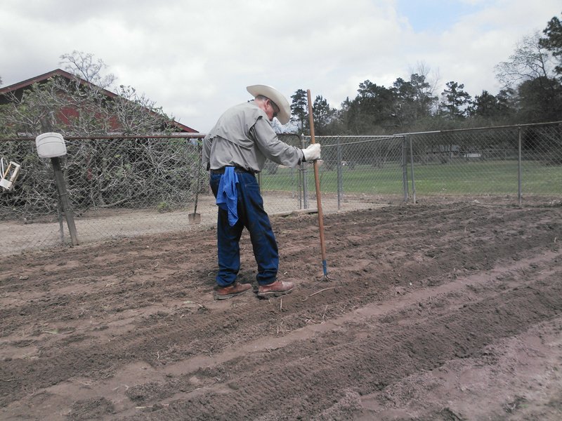 Reeves "Clyde" Mize - Photo 63