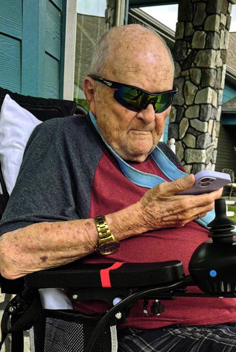 Leslie Lee Patin - Photo 196