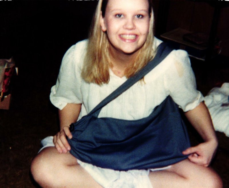 Angela Michelle Granger - Photo 6