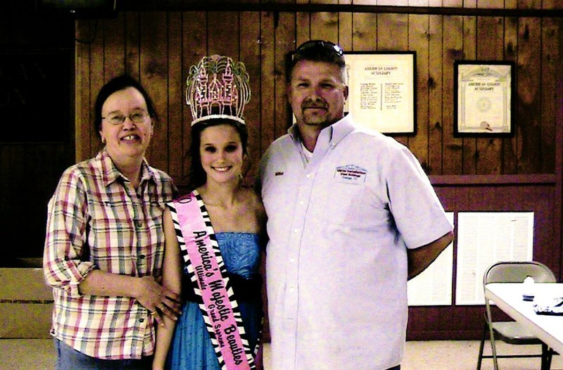 Angela Michelle Granger - Photo 12