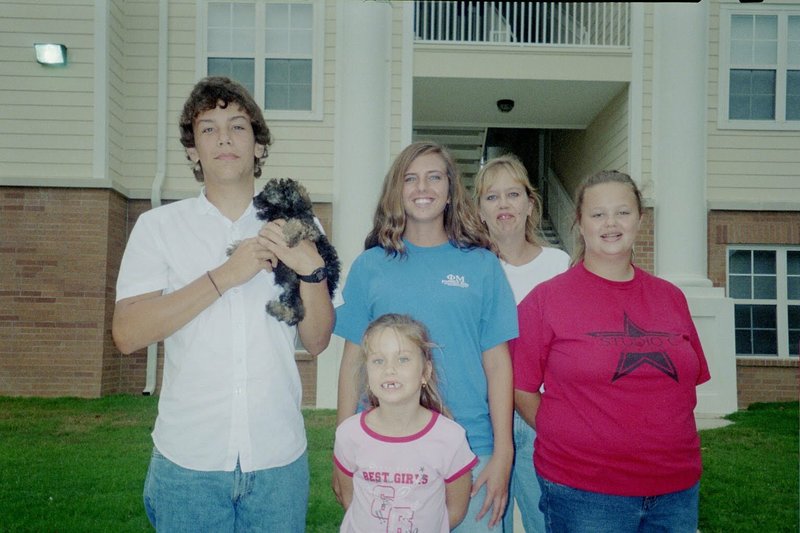 Angela Michelle Granger - Photo 28