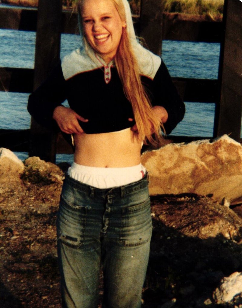 Angela Michelle Granger - Photo 54