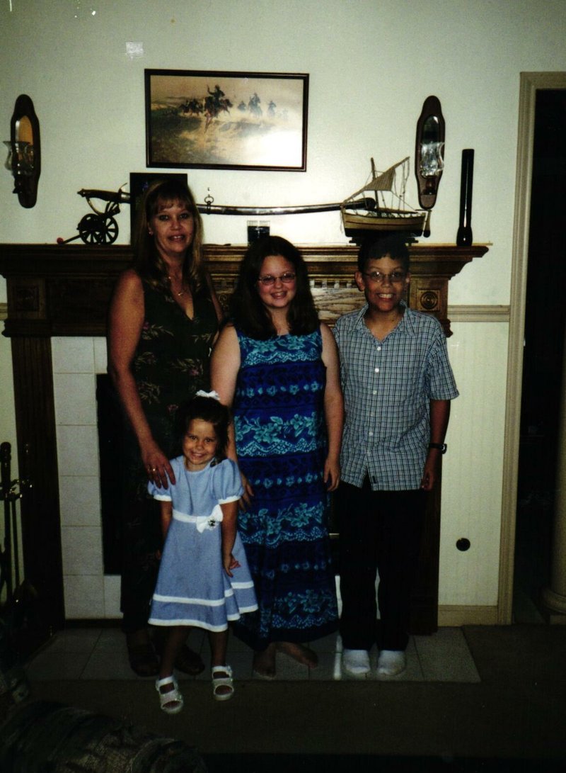 Angela Michelle Granger - Photo 90