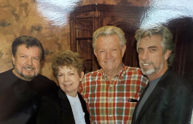 John Ellis Murdock, Jr. - Photo 29