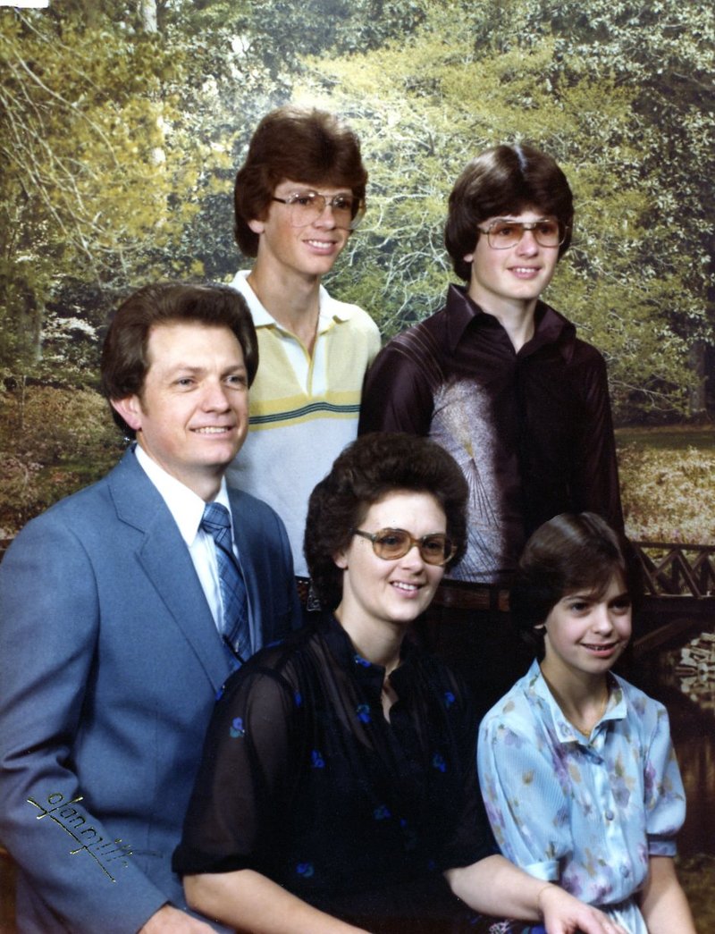 John Ellis Murdock, Jr. - Photo 38