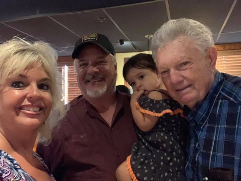 John Ellis Murdock, Jr. - Photo 186