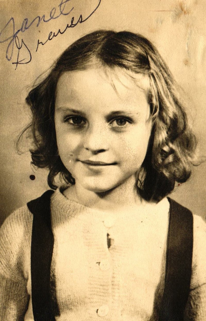 Janet Lee Hebert - Photo 25