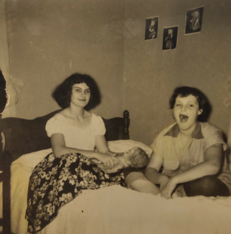 Janet Lee Hebert - Photo 31