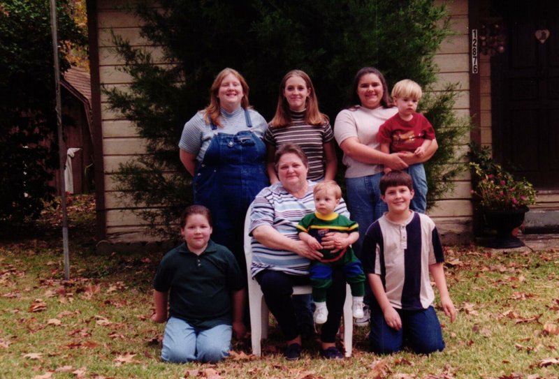 Janet Lee Hebert - Photo 47