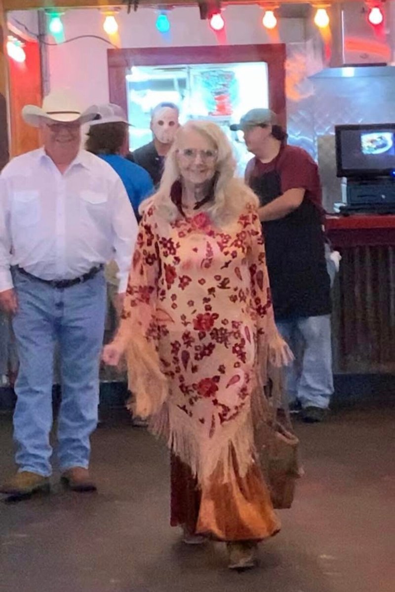 Marilyn Carol Prewitt - Photo 101