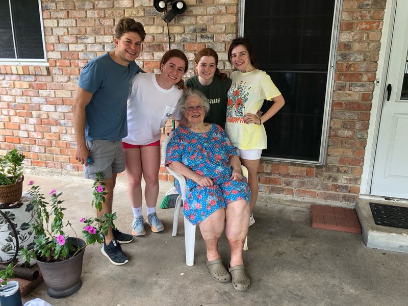 Louise Dolle Fuselier - Photo 43