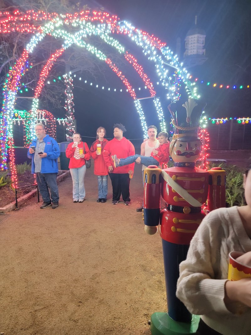 Trent Eric Dunbar - Photo 56