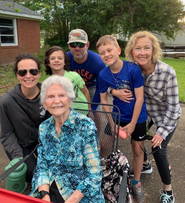 Jimmie Louise Hunt - Photo 141