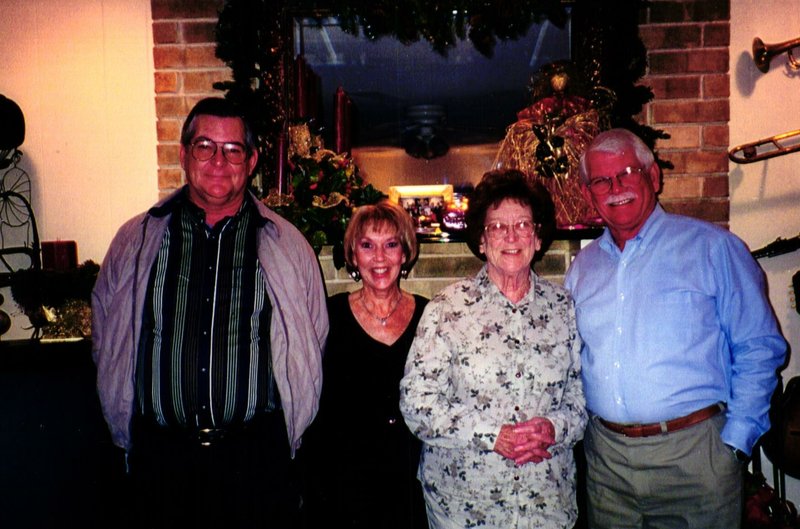 Harold L. Hearn - Photo 13