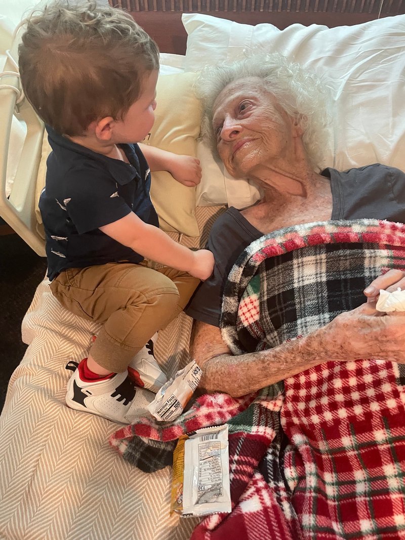 Virginia Custer - Photo 15