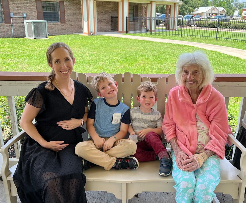 Virginia Custer - Photo 128