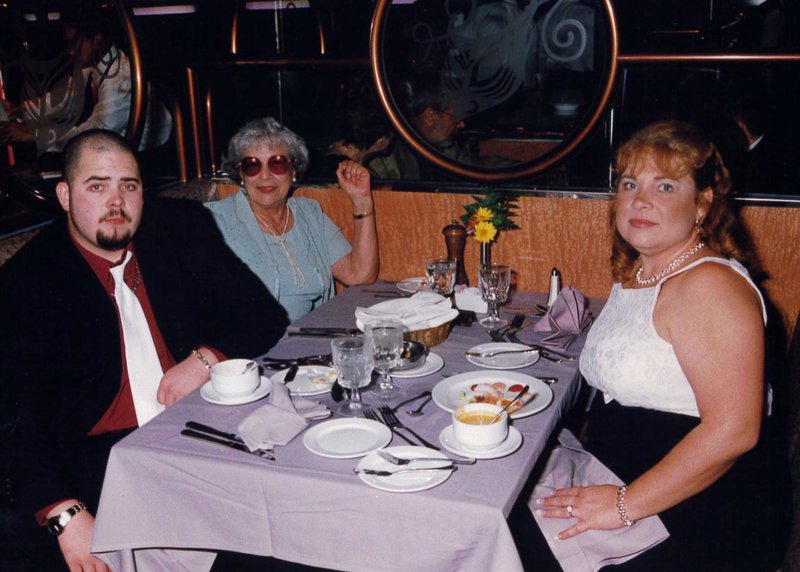 Juanita Castillo - Photo 5