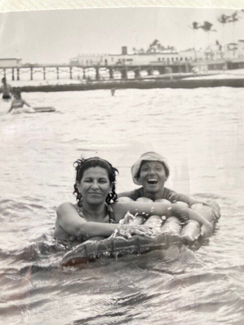 Juanita Castillo - Photo 27