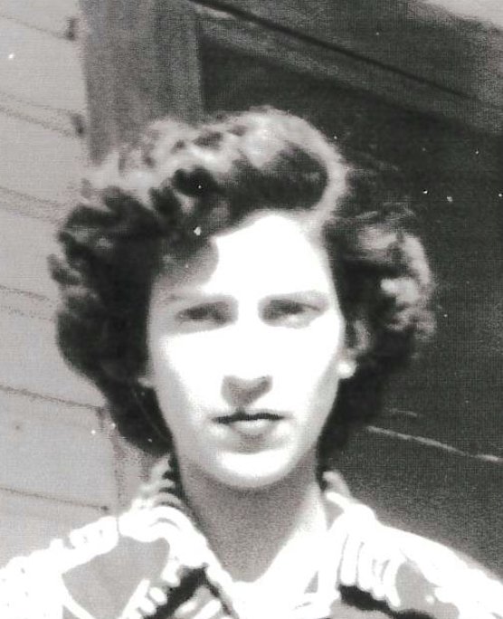 Juanita Castillo - Photo 31