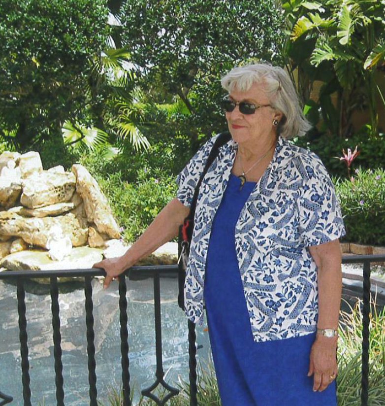 Juanita Castillo - Photo 36