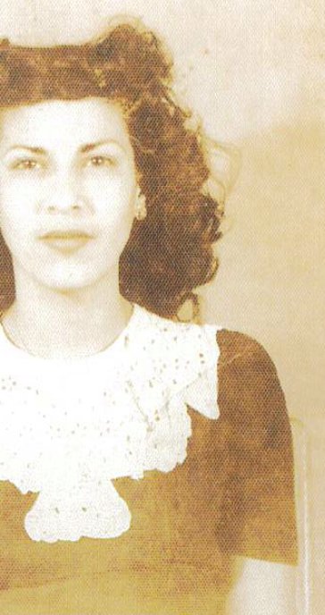 Juanita Castillo - Photo 47