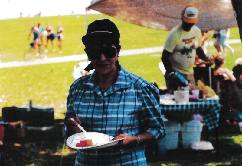 Juanita Castillo - Photo 61