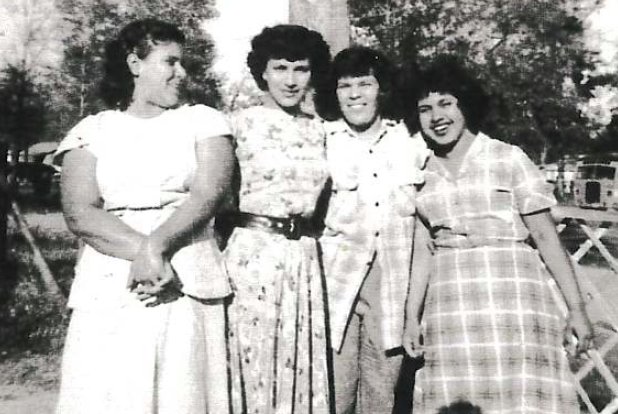 Juanita Castillo - Photo 74