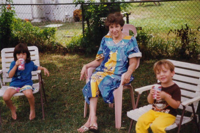 Juanita Castillo - Photo 81