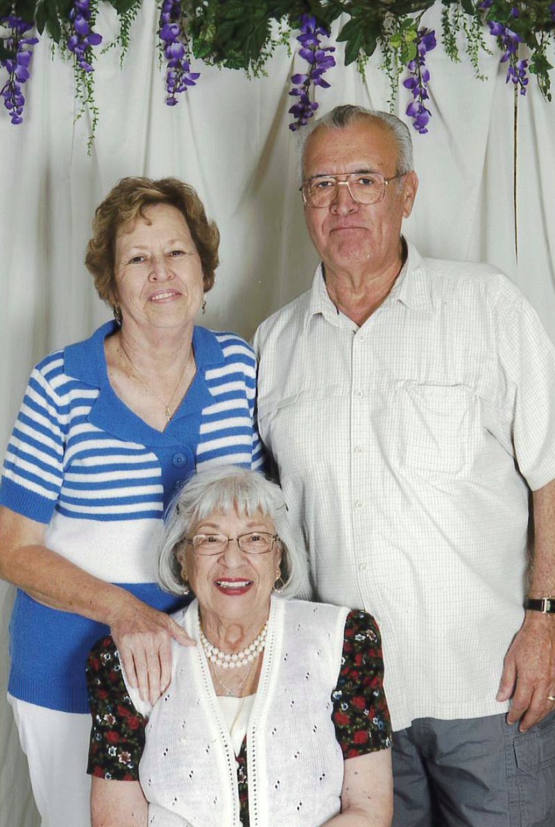 Juanita Castillo - Photo 87