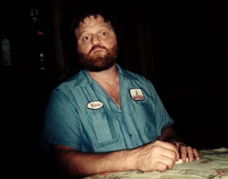 Mickey Glen Taylor - Photo 3