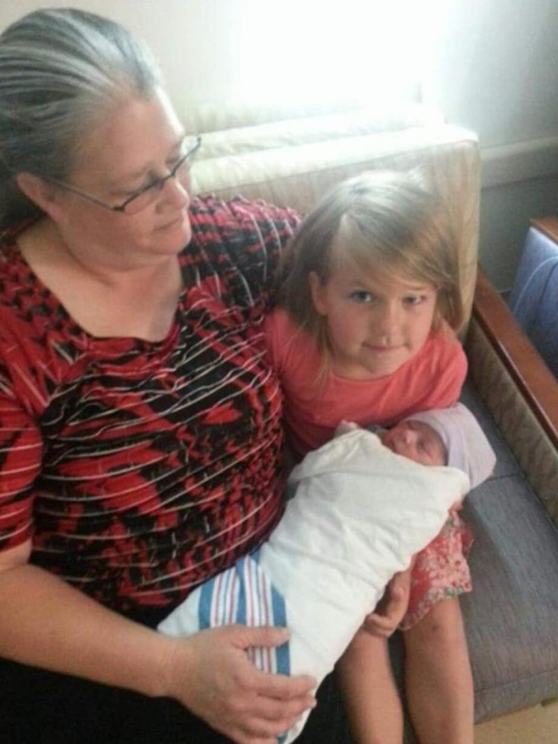 Susan Lee Martin - Photo 10