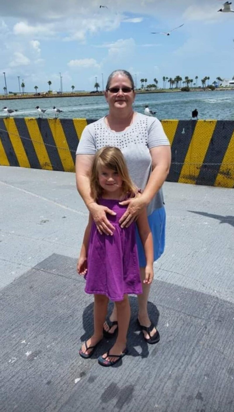 Susan Lee Martin - Photo 17