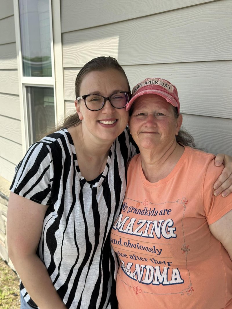 Susan Lee Martin - Photo 27