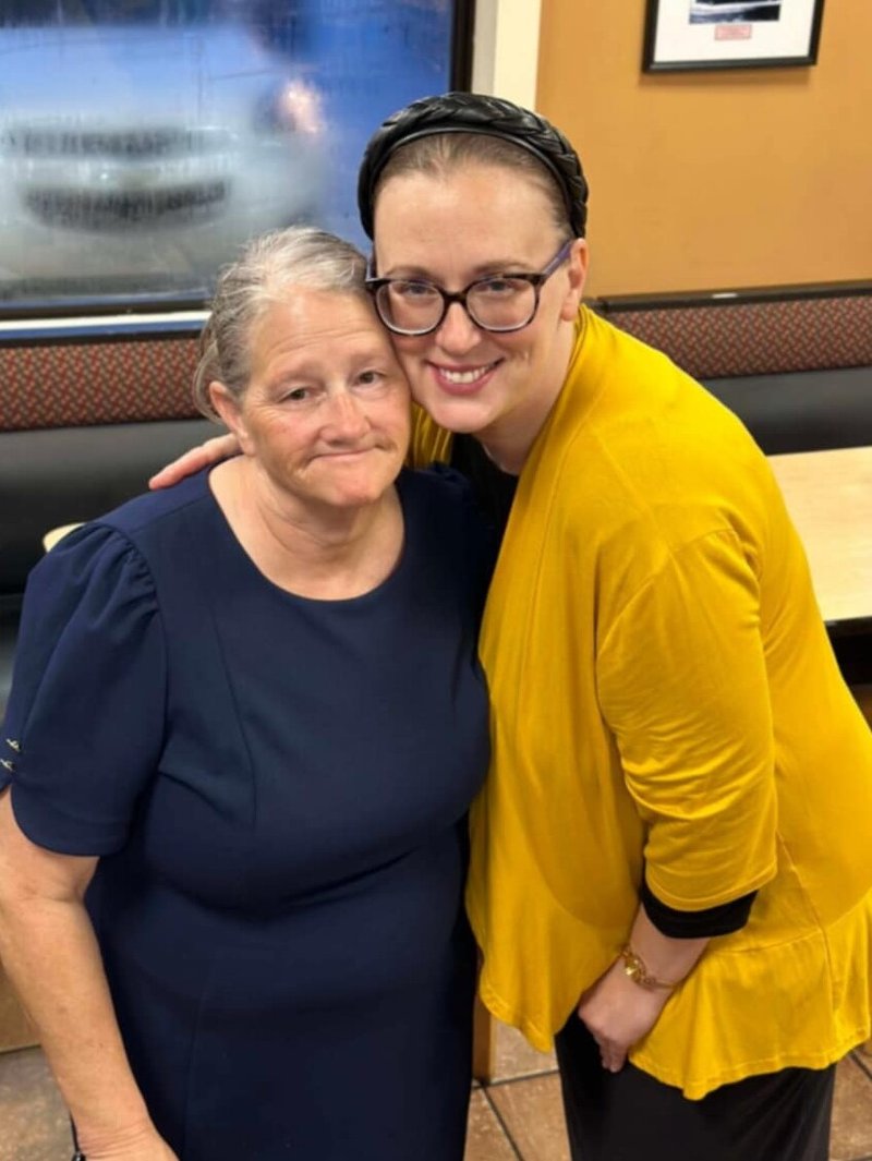 Susan Lee Martin - Photo 40