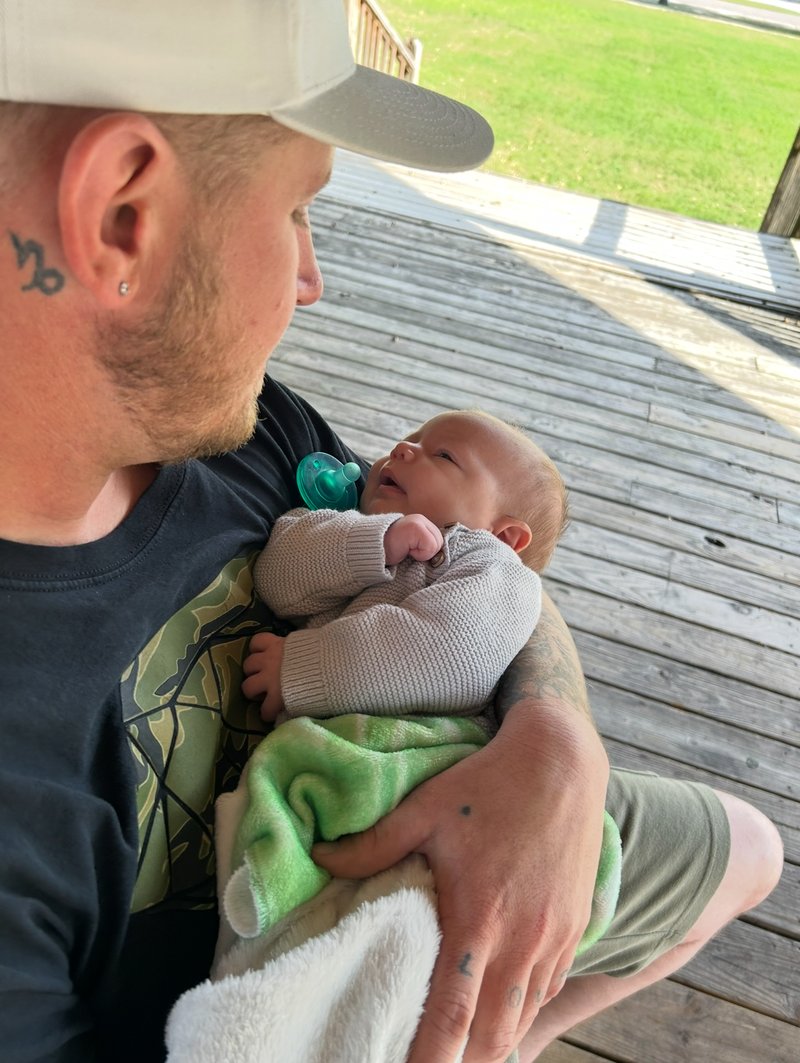 Oliver Wayne Fox - Photo 3