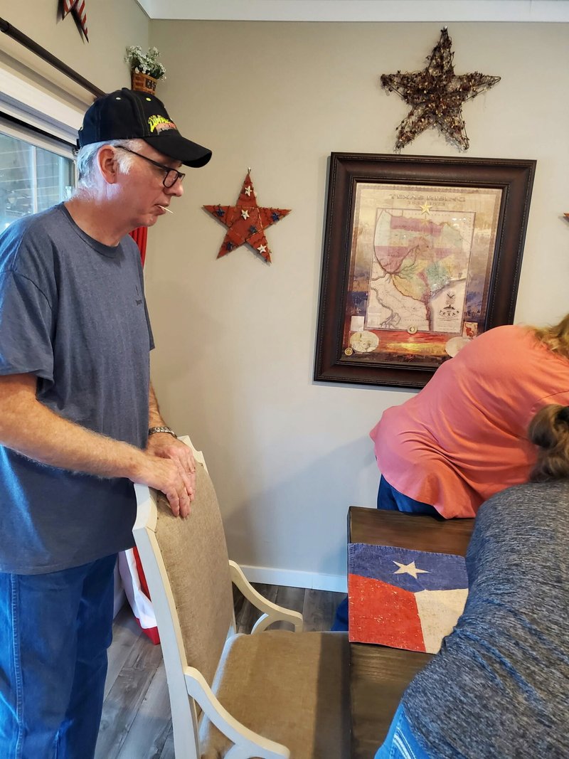 Ronald James Dixon - Photo 103