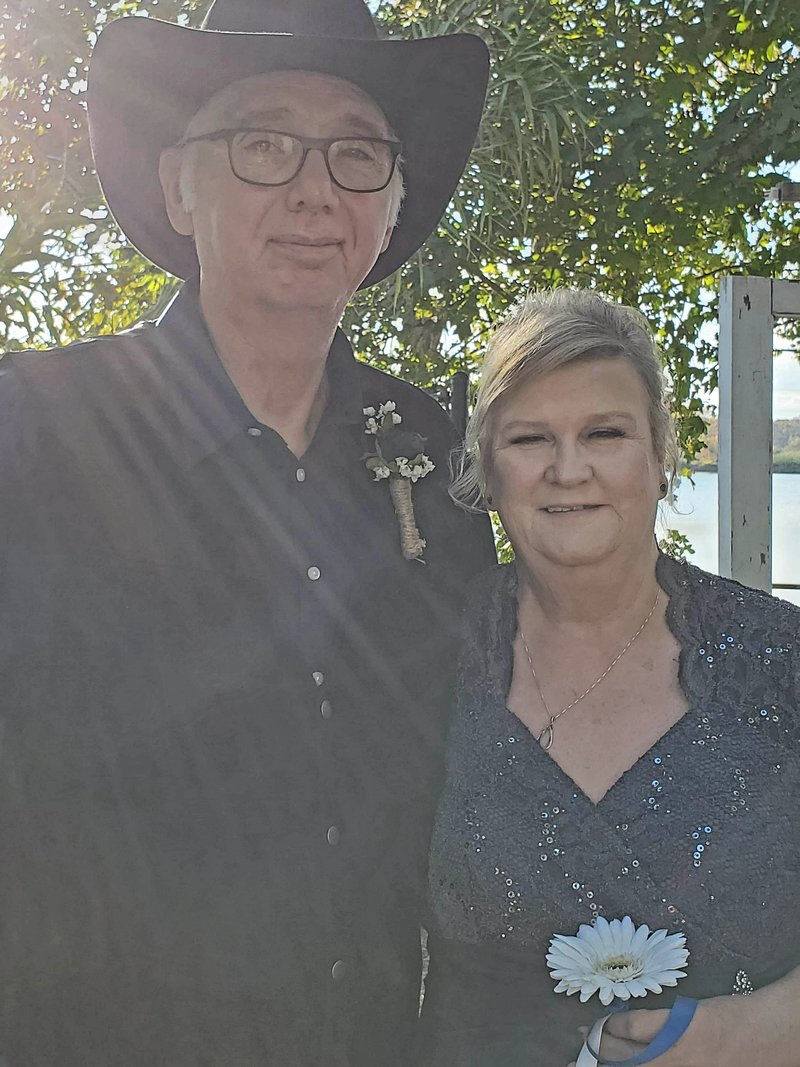 Ronald James Dixon - Photo 200