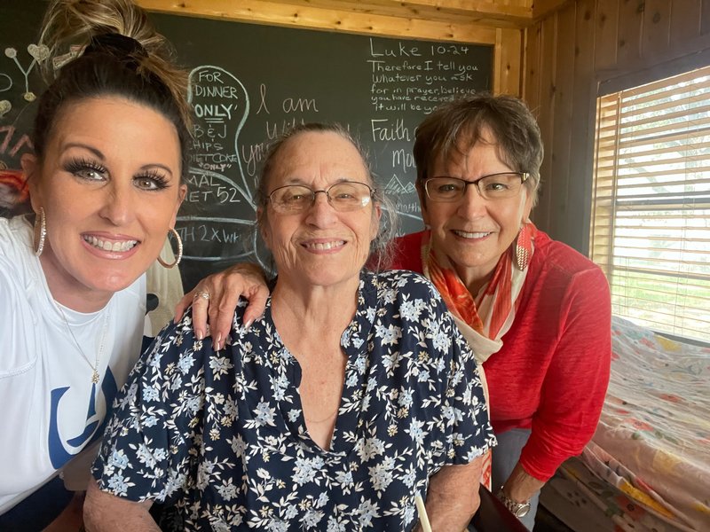 Pat Walton - Photo 29